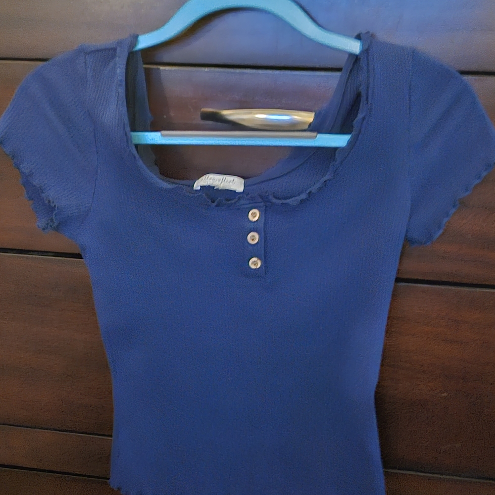 Women's Blue Ribbed Short Sleeve Henley Top - Unknown Brand